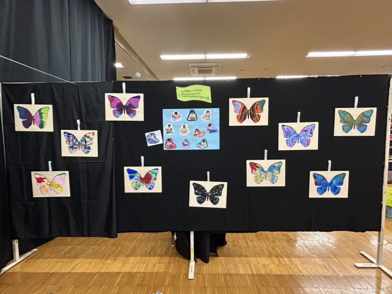 自分の描いた絵が変身…！？【５歳児 くじらチーム】